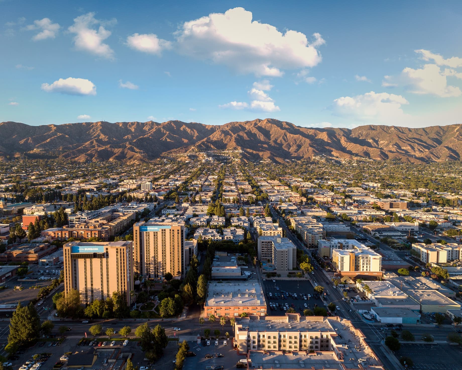 Burbank valet service area